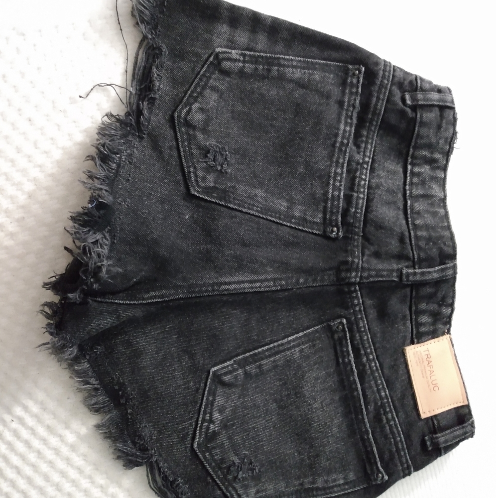 Short's